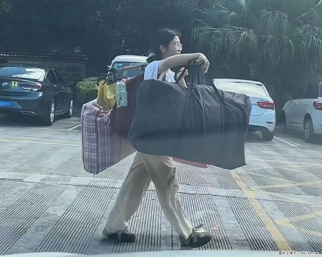 全网追的“扁担女孩”，找了一份暑假工，时薪12元 - 榆林生活资讯 - 榆林28生活网 yl.28life.net